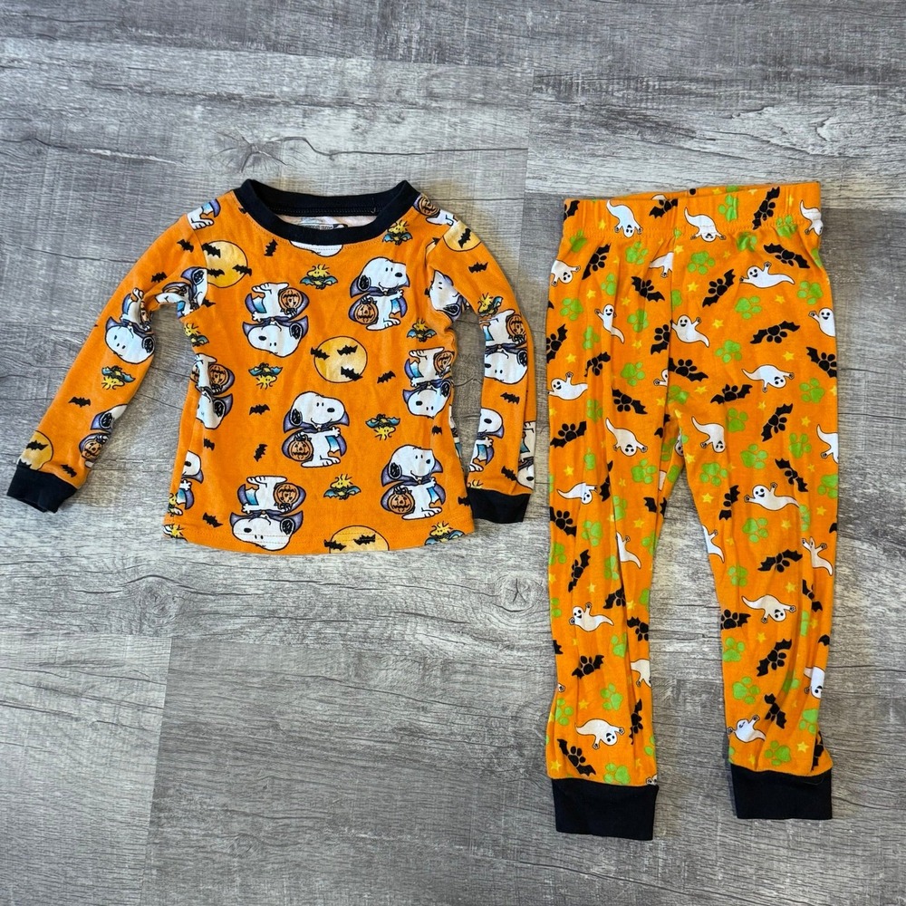 Peanuts Snoppy‎ Pajamas 3T Top, 4T Bottoms Halloween Fall Sleepwear